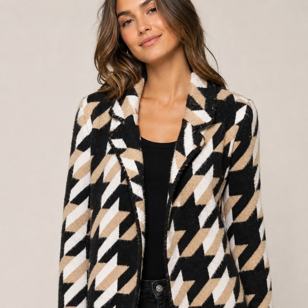 Geometric Tan Black White Sweater Blazer Shacket Womens M Medium Preppy Argyle